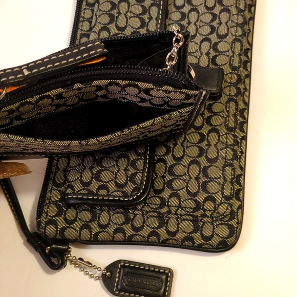 Coach Wallet and Coin Pouch for Keys - Picture 8 of 8